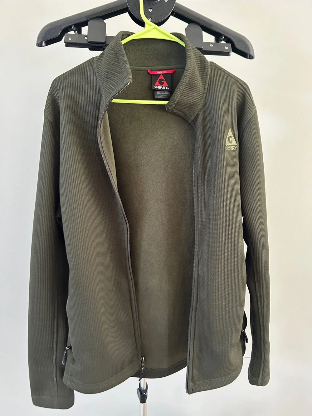 Gerry Men’s Medium Army Green Full Zip Jacket